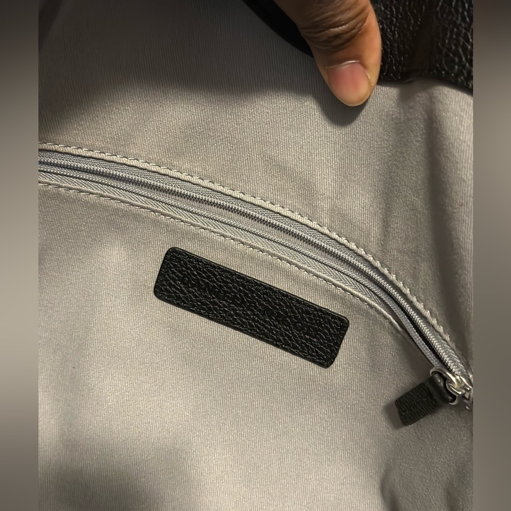 Danielle Nicole Black Tote Bag - Picture 11 of 13